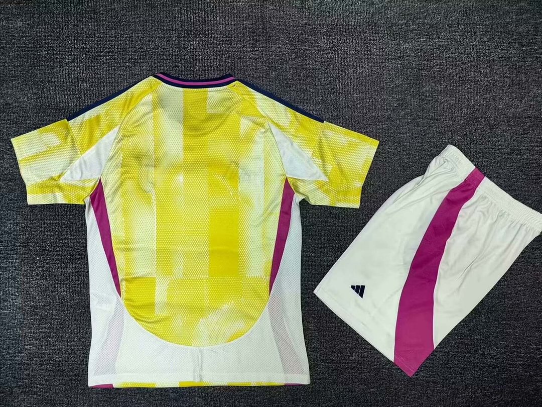 24/25 Juventus Away Soccer Jersey Kids Size Suit-mysite Custom Football Kit- Nextkits