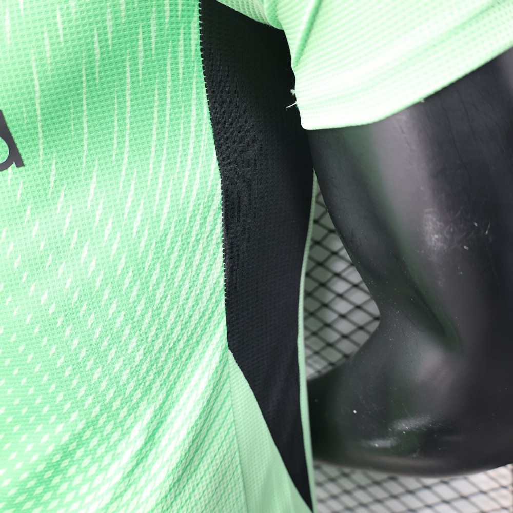 25/26 Player Version Liverpool Goalkeeper Football Shirt-mysite Custom Football Kit- Nextkits